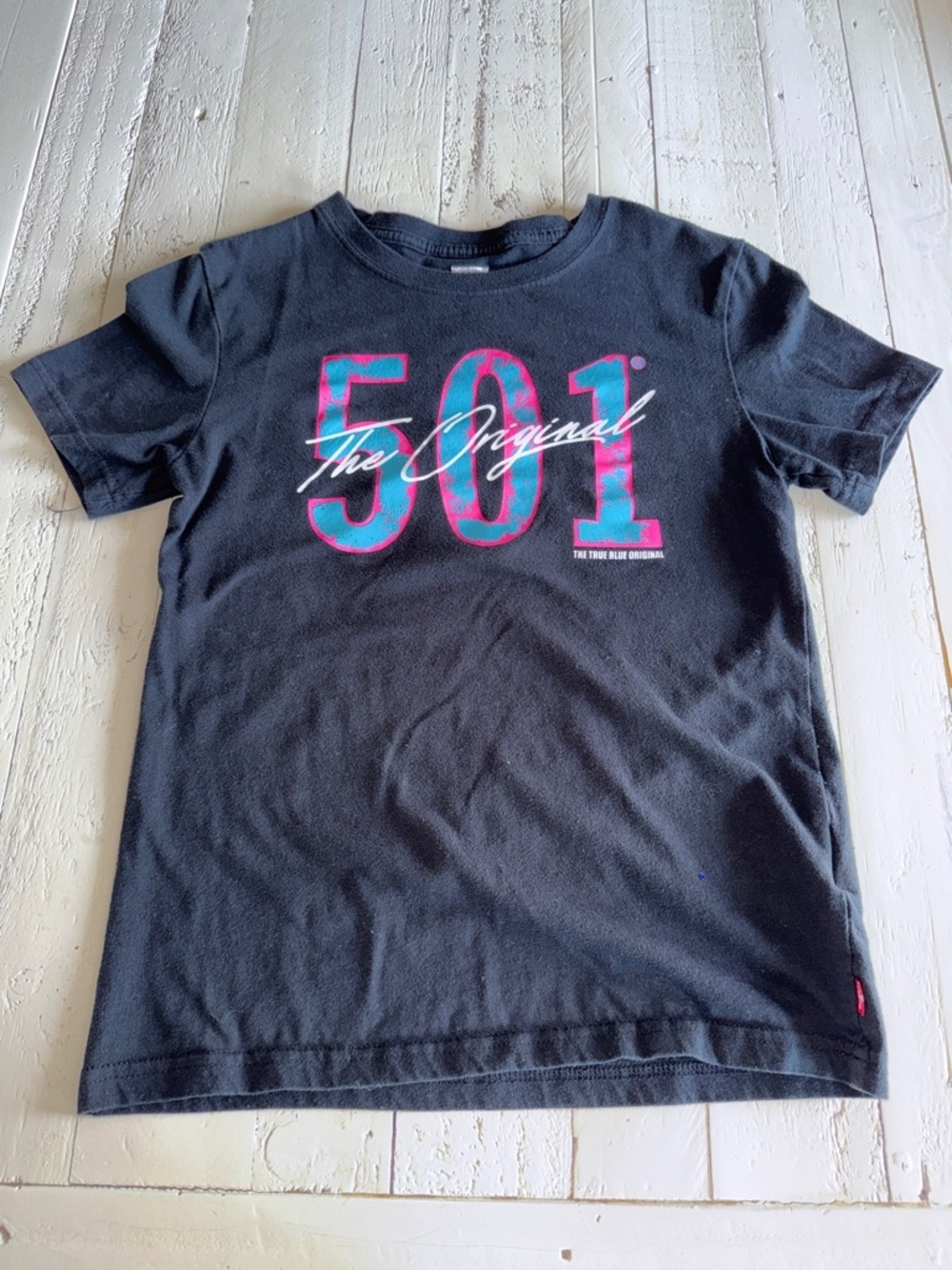 Levi's Kids '10-12 501 The Original' Black Graphic Tee with neon pink and blue